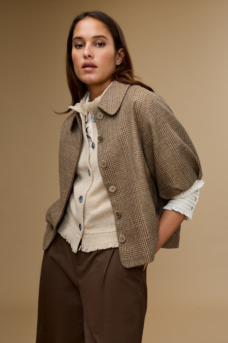 Minou Vest Sand