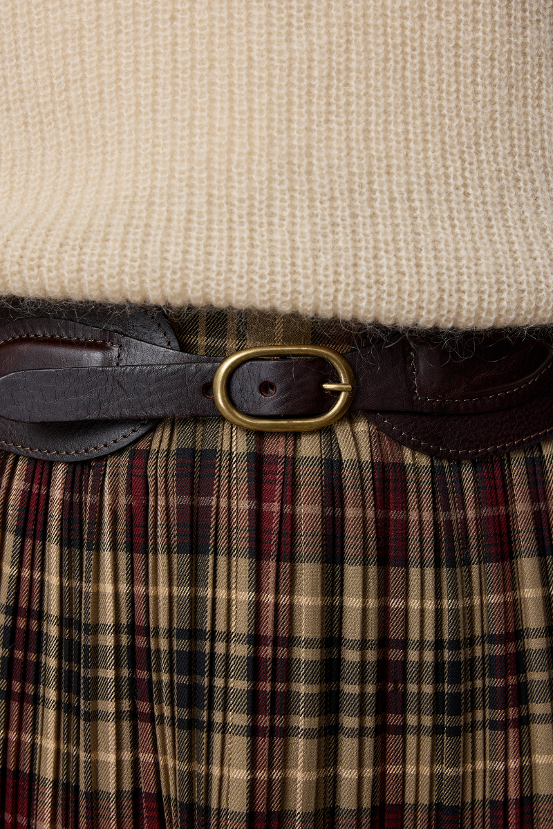 Miley Rok Bruin Ruit