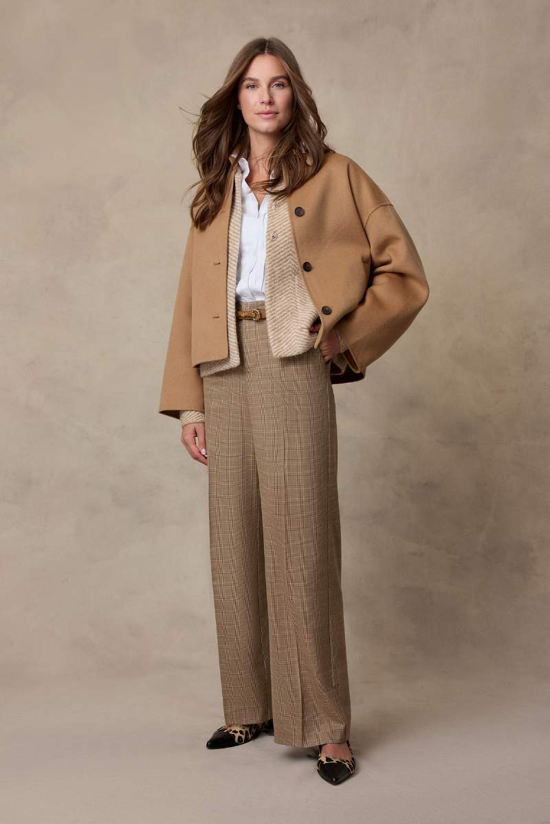 Robee Hose Sand Print