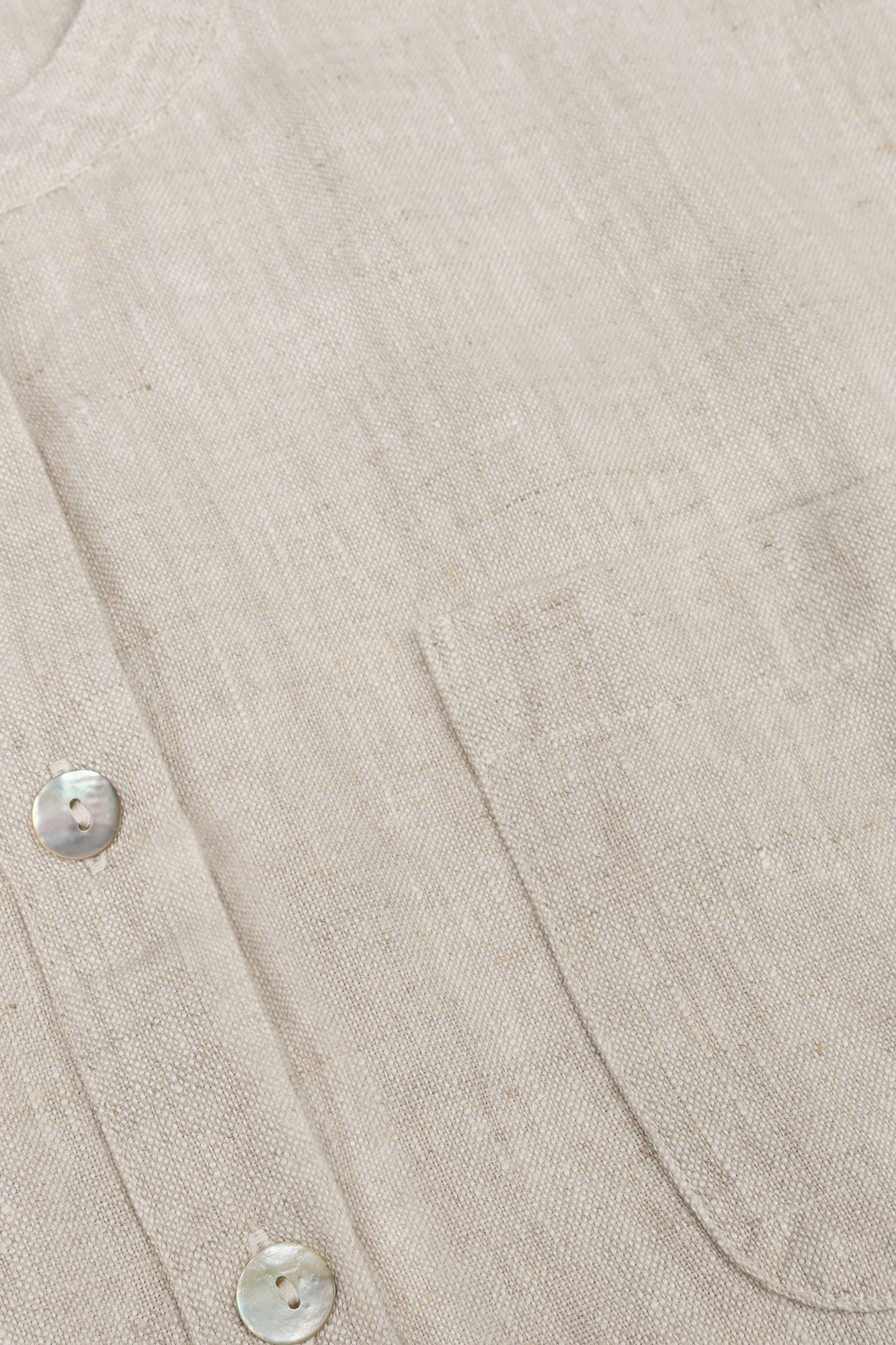 Maura Kleid Sand
