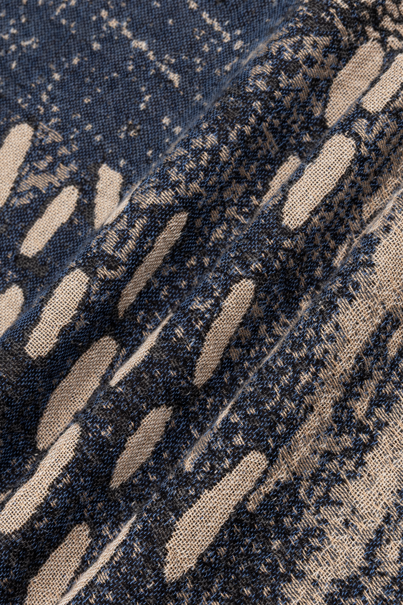 Hilke Shawl Blauw Print