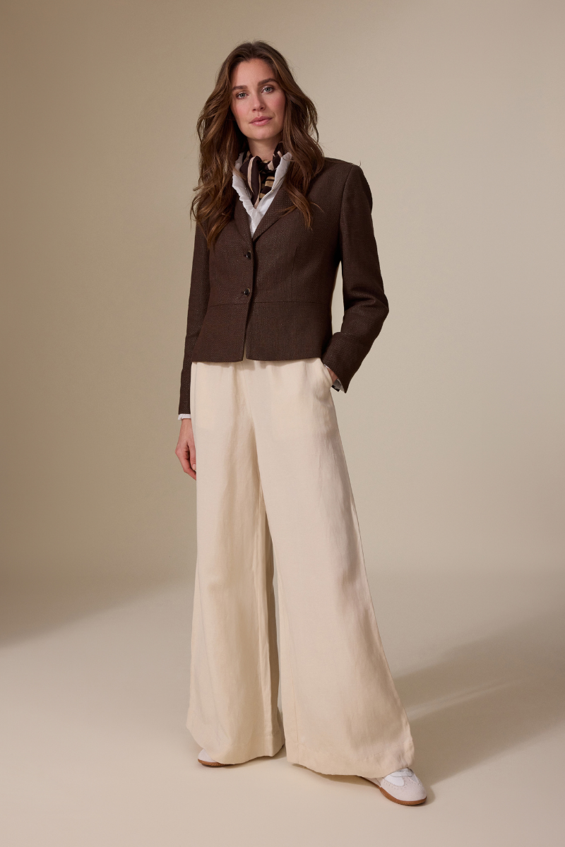 Kirsten Blazer Bruin