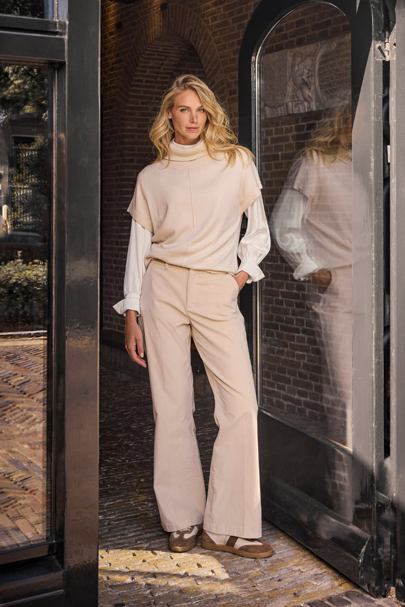 Pina Hose Sand
